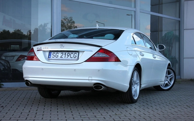 Mercedes-Benz CLS cena 87900 przebieg: 43000, rok produkcji 2007 z Dąbrowa Tarnowska małe 277